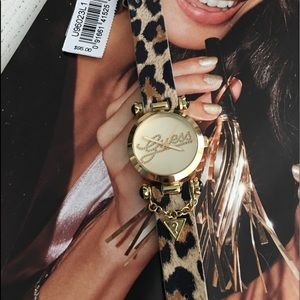 GUESS STYLISH CHEETA PRINT BAND & GOLD COLOR WATCH